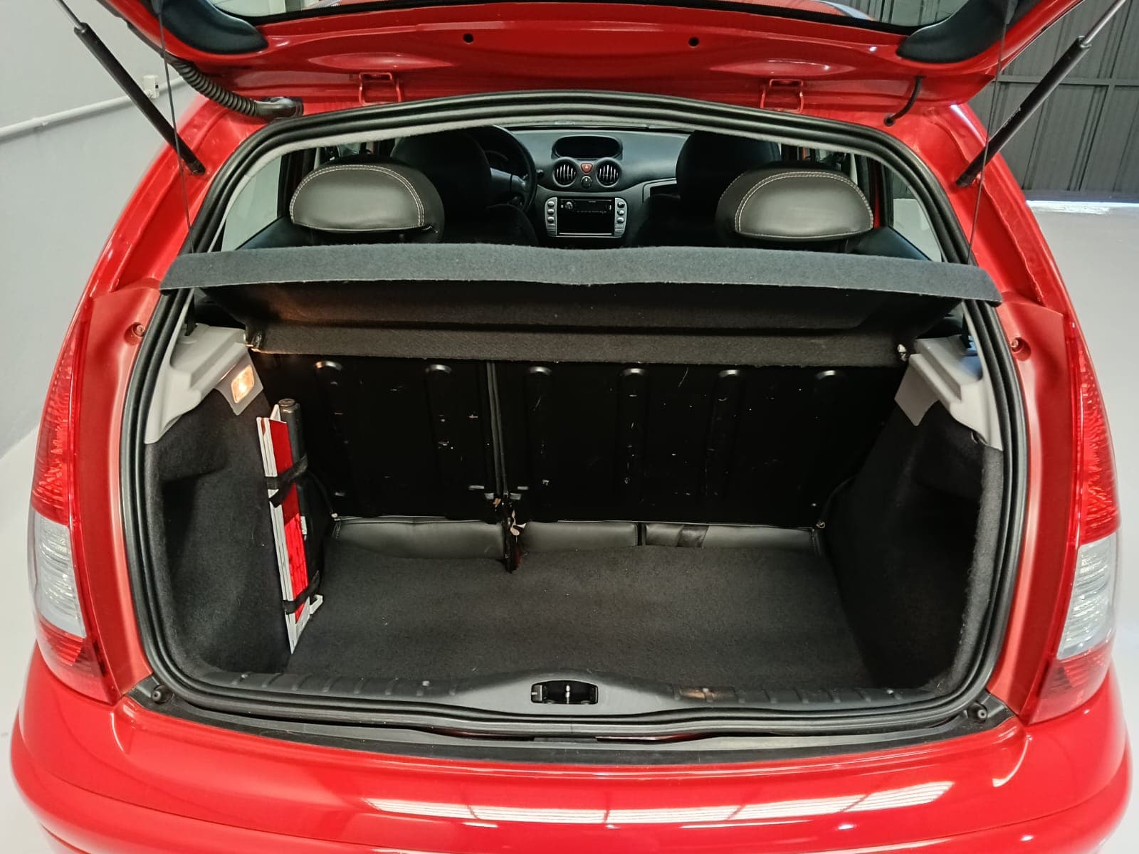 Citroën C3 1.4 GLX 2012 - foto 6